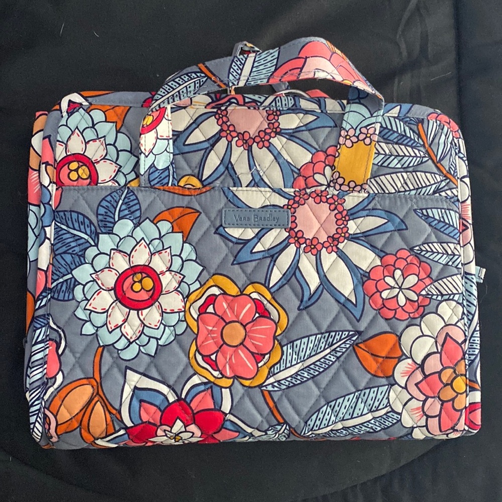 Vera Bradley hanging cosmetic organizer